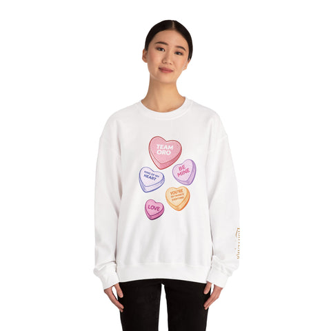 CANDY CAPSULE: TEAM ORO CONVERSATION HEART SWEATSHIRT in PEARL